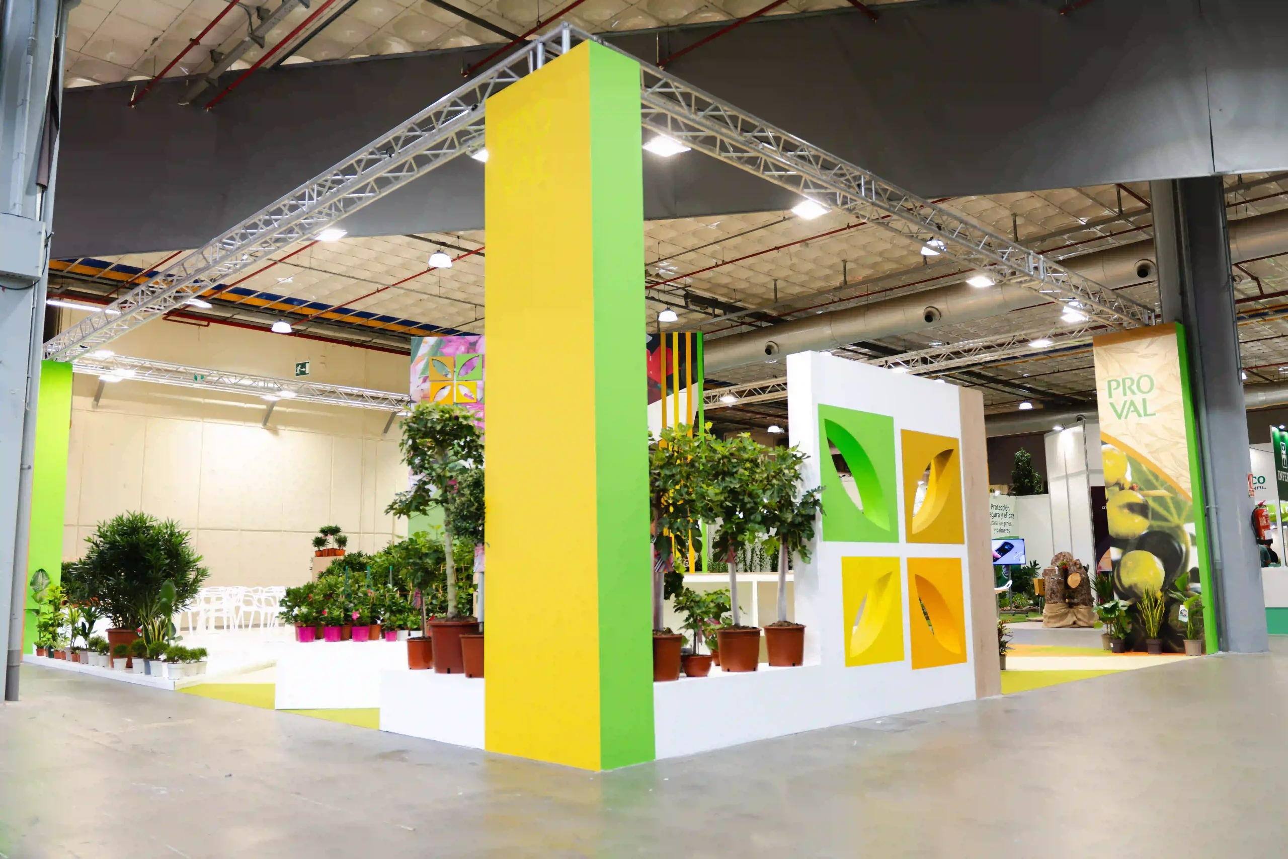 stand de feria proval en iberflora 2026 valencia